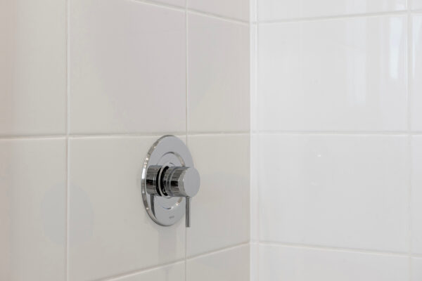 APX 505 Lynx BA2 Shower fix