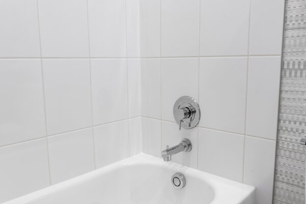 APX 505 Lynx BA5 tub