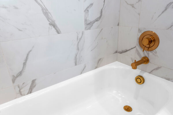 APX 507 Polaris BA2 tub