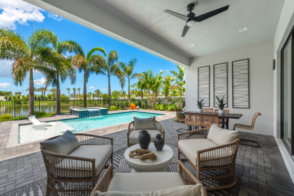 APX 507 Polaris Patio 2