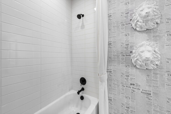 Olympus 2 bath 2.jpg