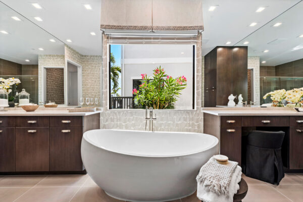 Olympus Primary Bath 3