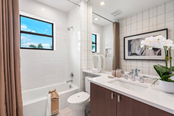 Zenith 2 bath 1